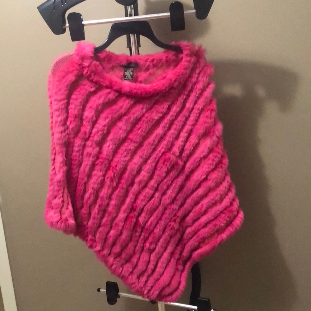 Rare BCBGMaxazria fur Hot Pink Poncho/Cape